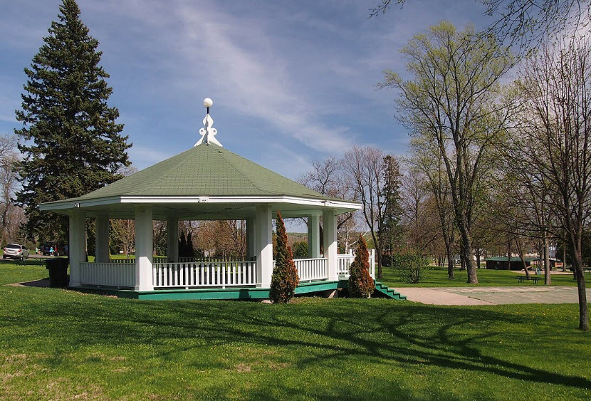 Olcott Park Greenhouse, United States
